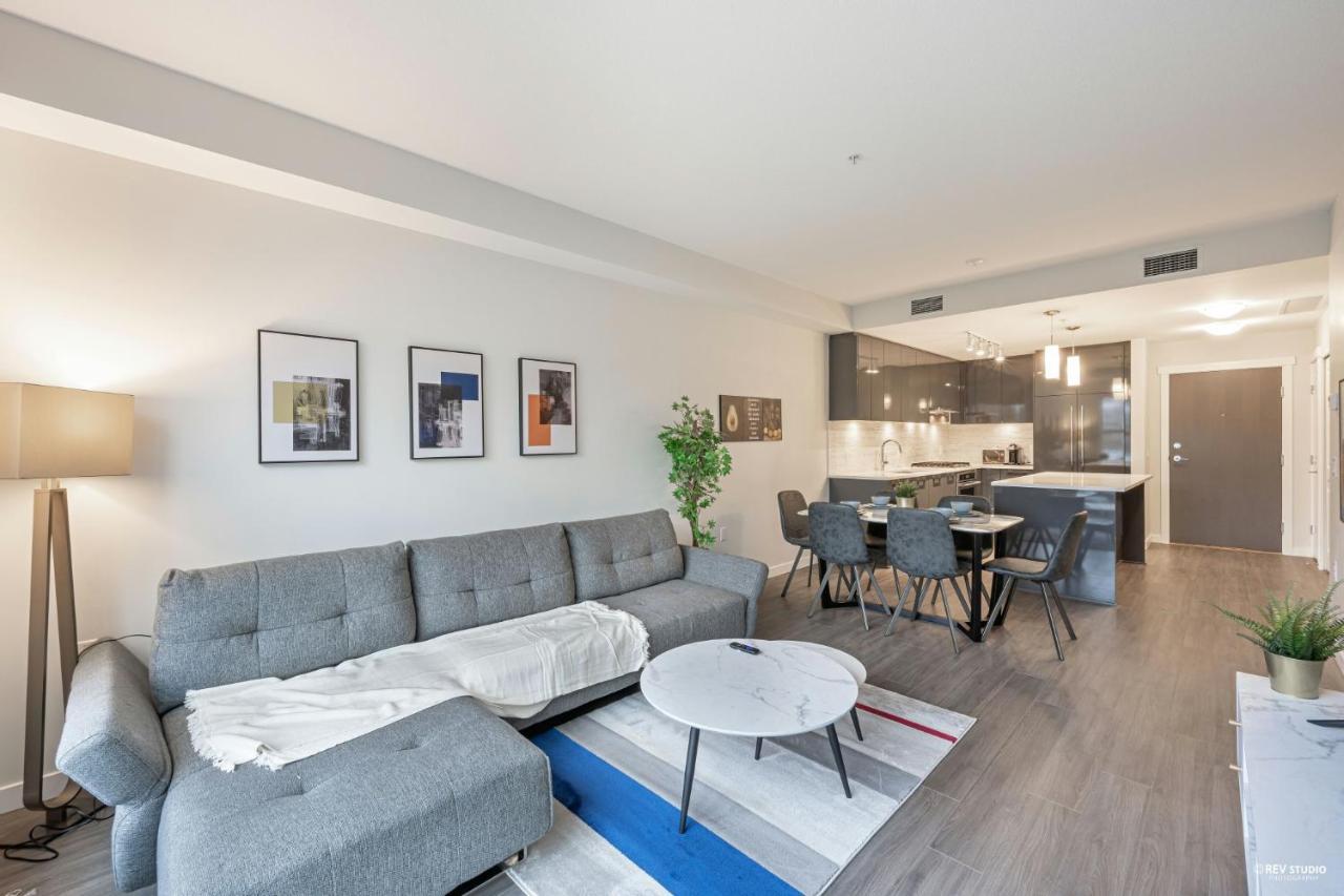 Aries Palace, Luxury Residential Condo In City Of Richmond Exterior foto